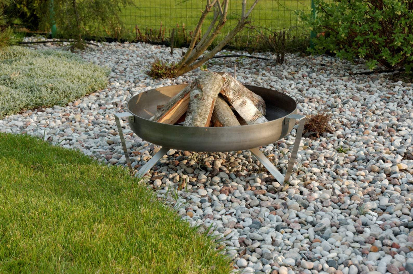 Vashta Steel Fire Pit - Medium